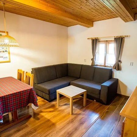 Сasa de vacaciones Mária&apartmány Mária Prosiek
